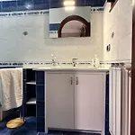 Aurene Casa *